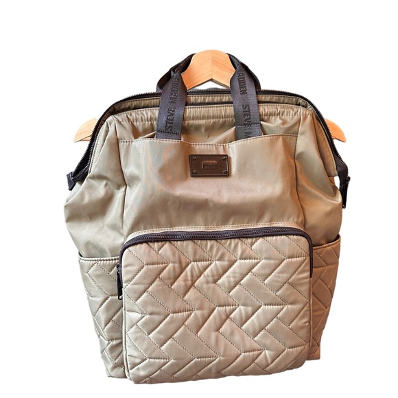 steve madden green weekender backpack quilted army green - Picture 1 of 2